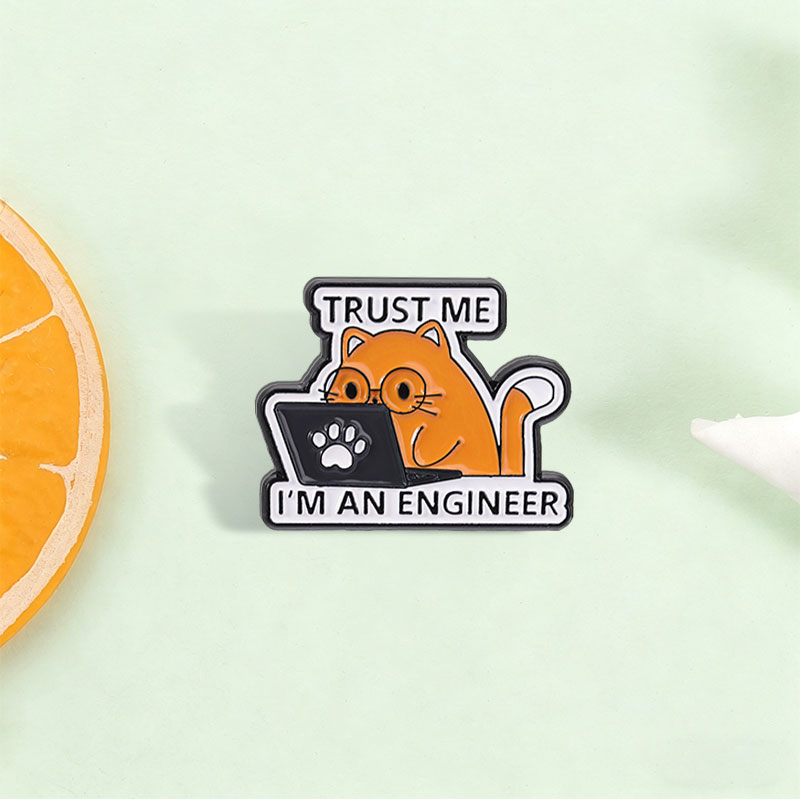 Tech Accessories Shop - Pin Enamel Kutipan I Am An